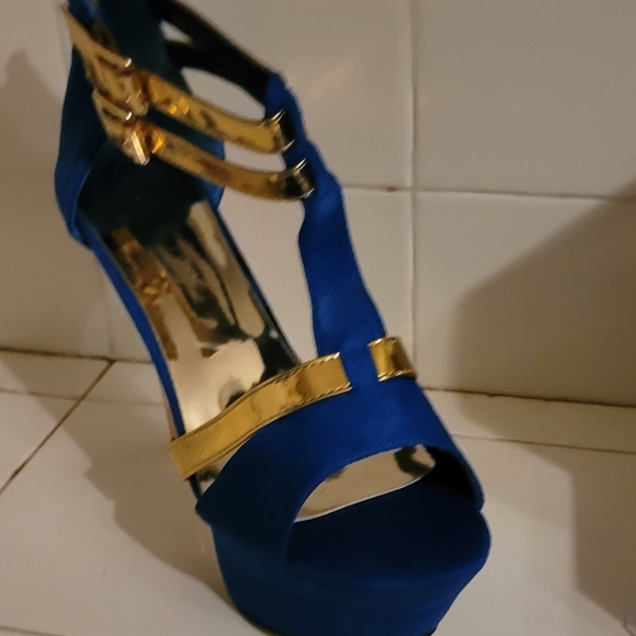 New Ombre 👠Heels - Picture 8 of 8